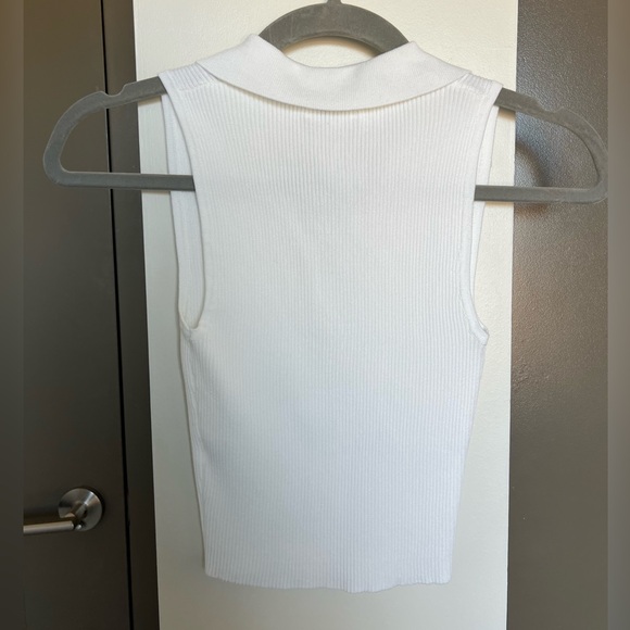 NWOT White Cropped sleeveless polo - Picture 2 of 2